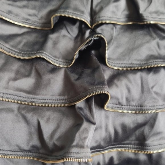 PILGRIM STRALIA Black Strapless Tier Skirt Dress Layered Ruffle - Picture 8 of 9